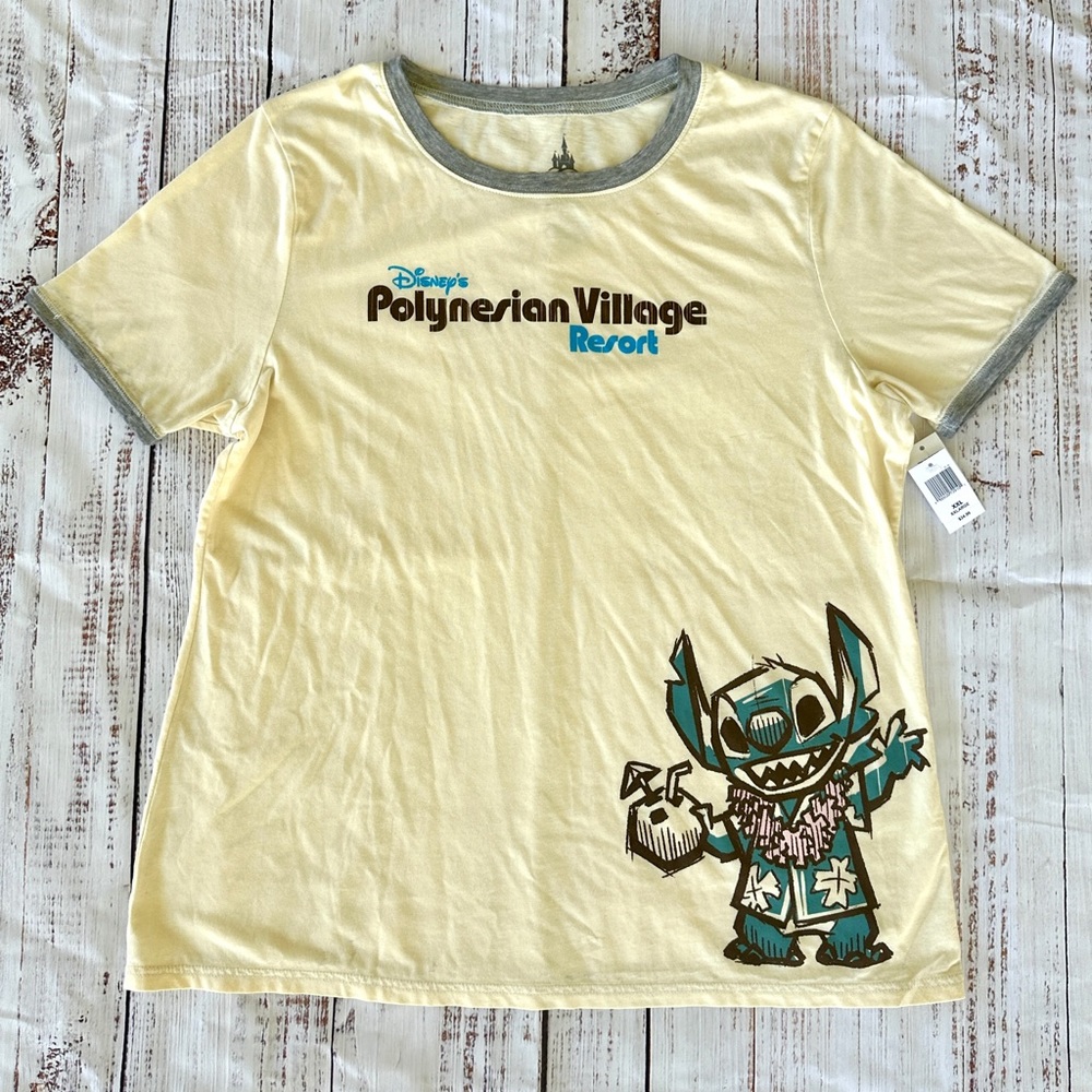 Disney’s Polynesian Village ringer shirt! Size XXL  NEW WITH TAGS!